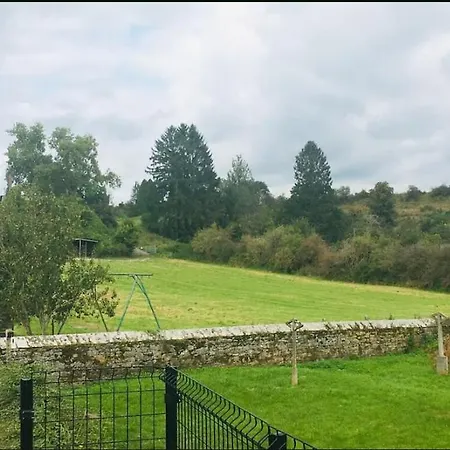 Maison Villageoise Les Nobles Carrieres Feriehus Frasnes