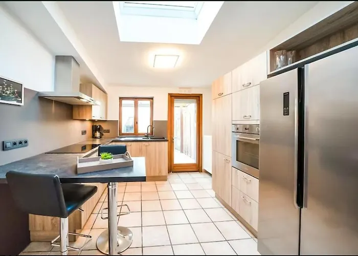 Maison Villageoise Les Nobles Carrieres