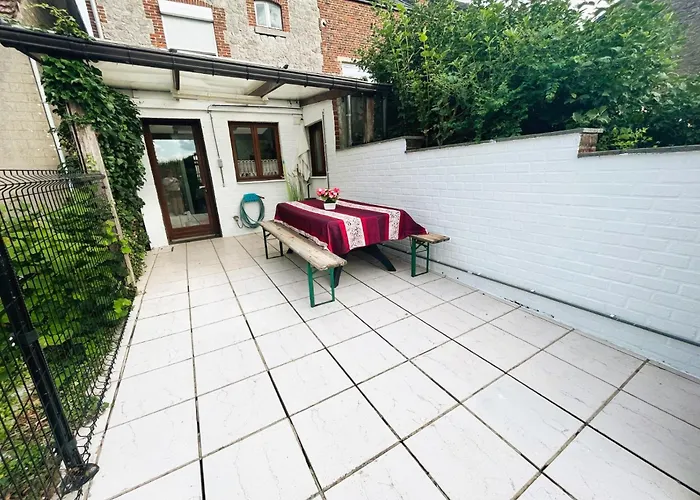 Maison Villageoise Les Nobles Carrieres 度假居